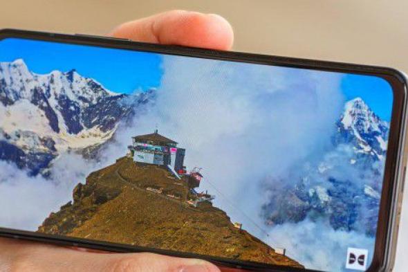 تكنولوجيا: رصد هاتف Asus Zenfone 11 في منصة جوجل بلاي برقاقة Snapdragon 8 Gen 3