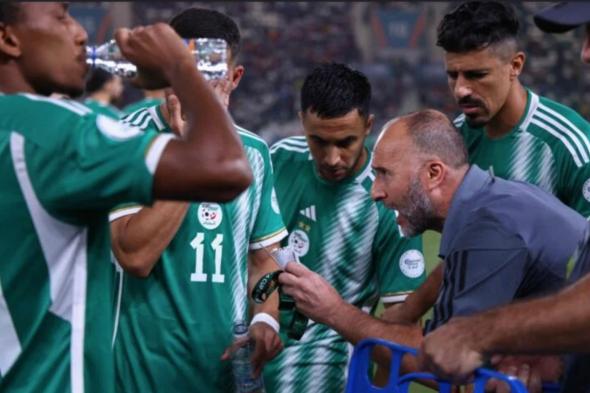 الامارات | الاعتداء على لاعبي الجزائر بعد الخروج من كأس الأمم الإفريقية (فيديو)