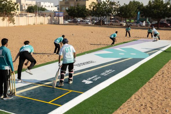 الامارات | بلدية دبي تنجز مشروع تجميل ملاعب الكريكيت وكرة السلة في هور العنز