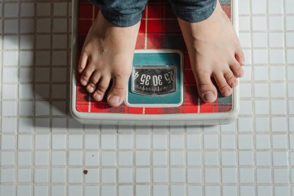انقاص الوزن.. لتقليل الوزن ما هي كمية الدهون الجيدة التي يجب أن تتناولها؟