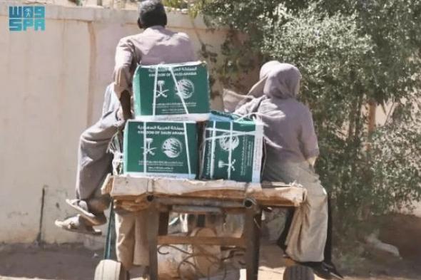 السعودية | مركز الملك سلمان للإغاثة يوزع 3.830 سلة غذائية في محلية كرري بولاية الخرطوم في السودان