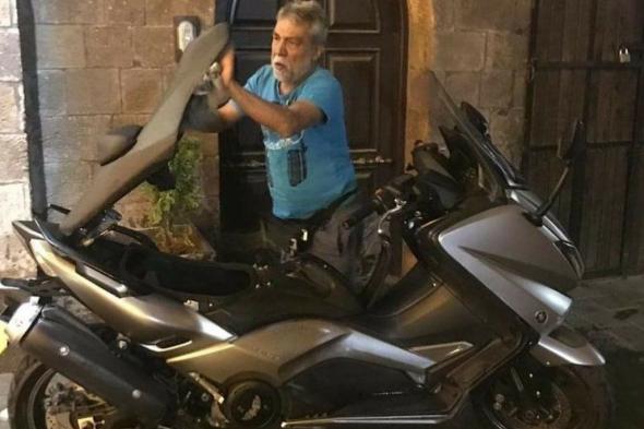 الامارات | أيمن رضا يكشف عن سرقة دراجته من أمام بيته .. ويضع مكافأة لمن يجدها