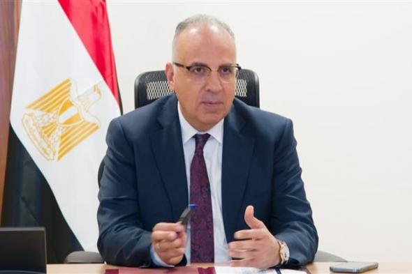 وزير الري ومحافظ شمال سيناء يتفقدان عددا من المشروعات المائية بالمحافظة
