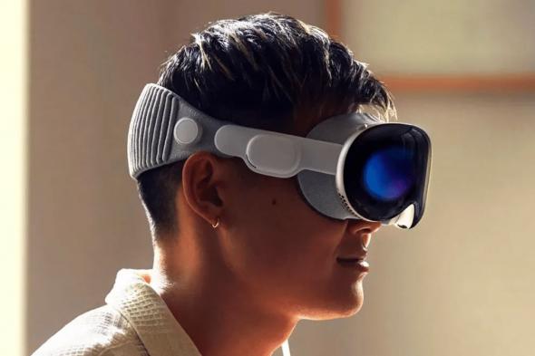 نظارة Apple Vision Pro تظهر في اعلان جديد مع نظام VisionOS