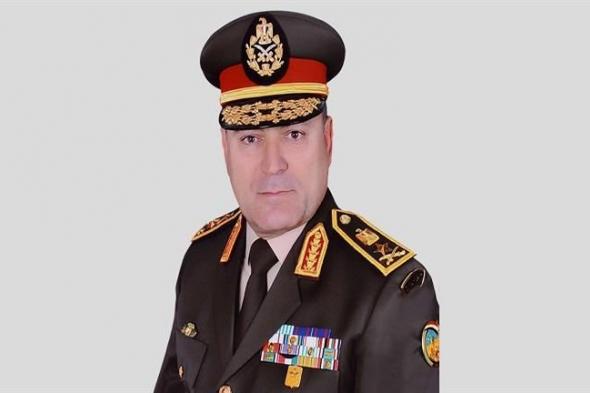 رئيس أركان حرب القوات المسلحة يتفقد ضبطيات قوات حرس الحدود
