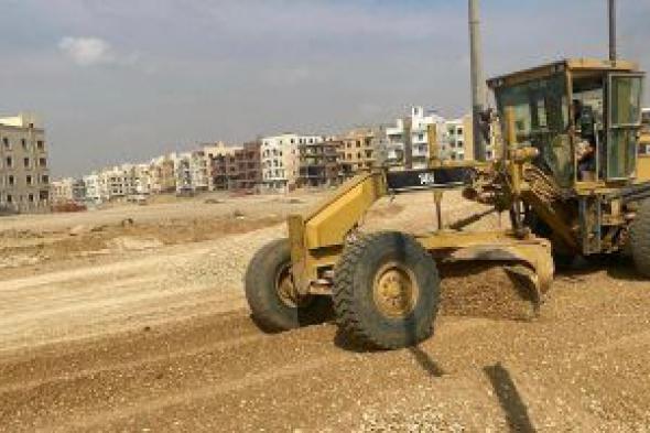 وزير الإسكان يكشف تفاصيل مشروعات الطرق الجارى تنفيذها بالامتداد بالقاهرة الجديدة