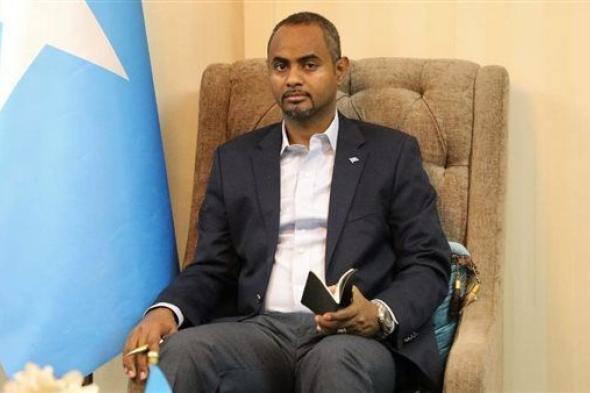 وزير الدفاع الصومالي يعزي الإمارات في ضحايا هجوم مقديشيو الإرهابي