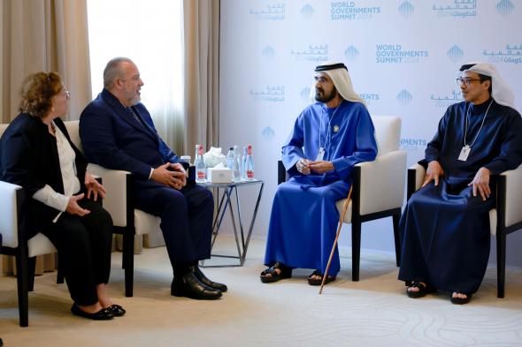 الامارات | محمد بن راشد يشهد توقيع اتفاقية التعاون والتبادل المعرفي بين الإمارات وكوبا