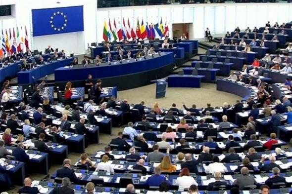 النواب الأوروبيون يصادقون على اتفاق سياسي بشأن قواعد الذكاء الاصطناعي