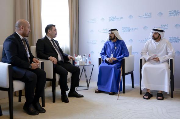 الامارات | محمد بن راشد يلتقي رئيس قيرغيزستان ويعرب عن اعتزاز الإمارات بعلاقات الصداقة بين البلدين