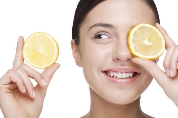 وصفة السكر والليمون لتقشير البشرة والجسم كله وإزالة الجلد الميت والتجاعيد نهائيا من اول استعمال