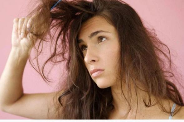 ودعي الشعر الهايش … وصفات لترطيب الشعر وتنعيمه وهذا المكون هو السر