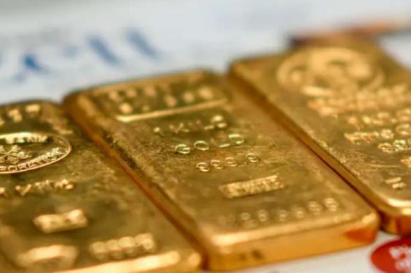 استقرار أسعار الذهب قرب أدنى مستوى في شهرين