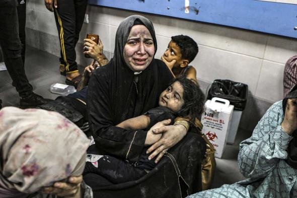 وفاة 3 مرضى بمجمع ناصر الطبي في غزة نتيجة انقطاع الكهرباء وتوقف الأكسجين