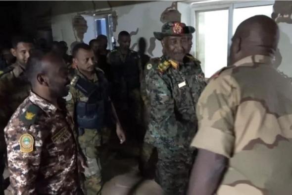 البرهان يحتفل مع الجيش السوداني بالانتصار في أم درمان
