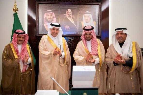 نائب أمير مكة يدشن 20 مشروعاً تنموياً للطرق بتكلفة 1.4 مليار ريال