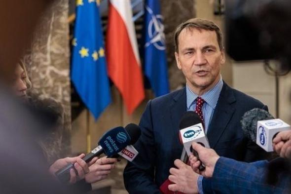 بولندا: الاتحاد الأوروبي لم يحرز تقدما بمسألة توريد الذخيرة إلى أوكرانيا