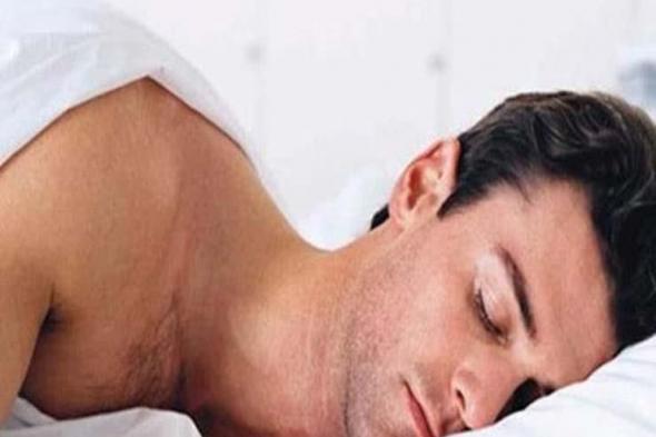 النوم دون ملابس.. هل مفيد للصحة؟
