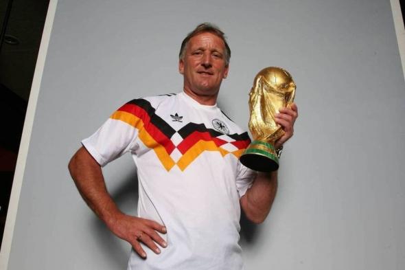 وفاة محرز هدف تتويج ألمانيا بكأس العالم 1990