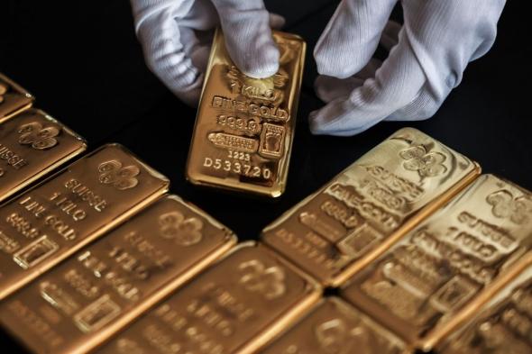 الذهب يتجه لتسجيل مكاسب أسبوعية على خلفية ضعف الدولار