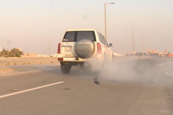 الامارات | شرطة أبوظبي تحذر السائقين من إحداث الضجيج في المناطق السكنية والرملية