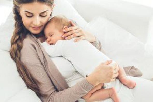 مش بس مفيدة للطفل.. 6 فوائد لصحة الأم من الرضاعة الطبيعية