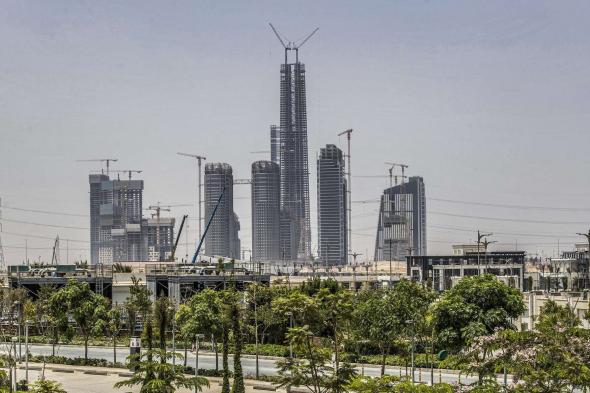 باحث اقتصادي لـ"الخليج 365": مصر أصبحت واحدة من الوجهات الواعدة للاستثمار المحلي أو الأجنبي