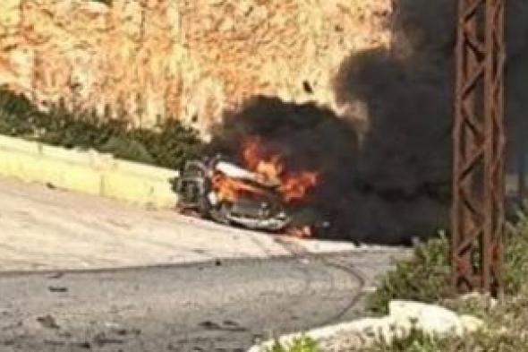 مسيرة إسرائيلية تستهدف سيارة جنوبي لبنان وتسقط 3 قتلى بينهم مسؤول بحزب الله