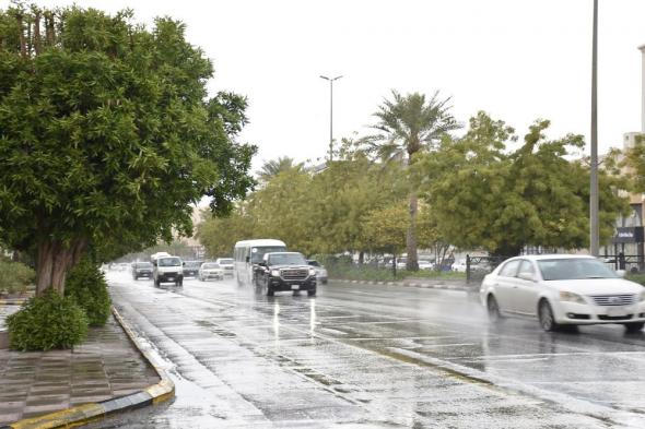 طقس السعودية اليوم.. أمطار متفاوتة على 4 مناطق