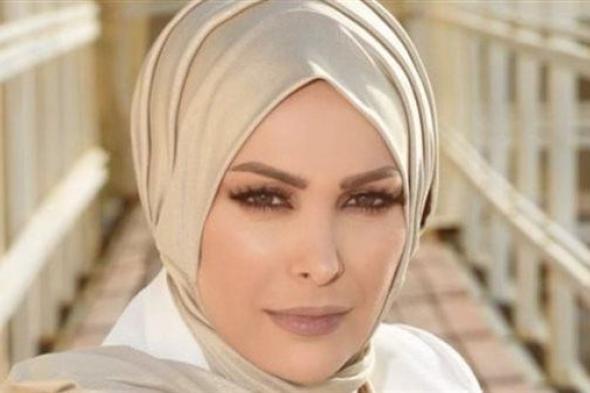 أمل حجازي تحسم حقيقة خلعها الحجاب بعد تصدرها التريند