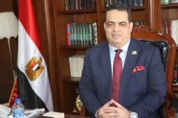 عصام هلال: كلمة الرئيس السيسي فى يوم الشهيد كشفت تحديات تواجهها مصر