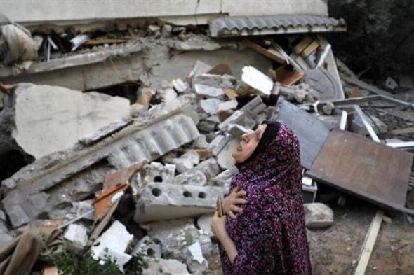 إسرائيل تقصف برجًا سكنيًا في رفح جنوب غزة