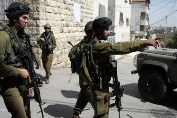 قوات الاحتلال الإسرائيلي تعتقل 7555 فلسطينيًا من الضفة منذ أكتوبر الماضي