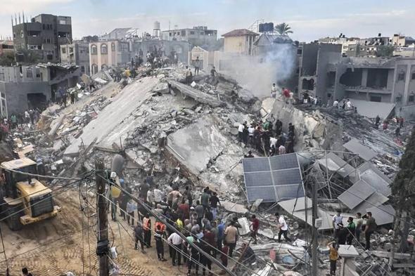 استشهاد 23 فلسطينيًا في قصف إسرائيلي استهدف خان يونس ودير البلح جنوب قطاع غزة
