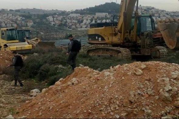 الاحتلال يستولي على أرض وثلاثة منازل جنوب القدس