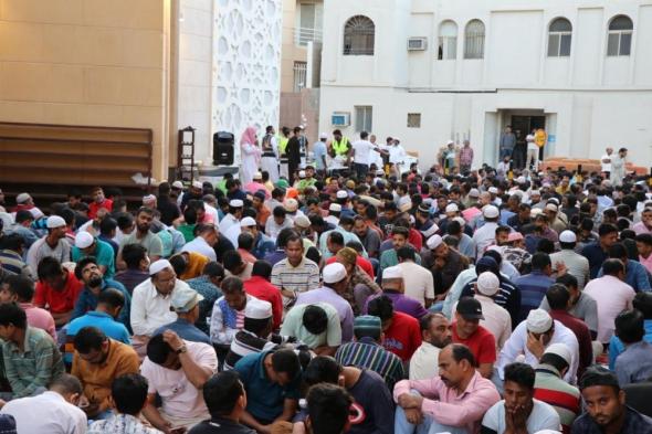 بالعشرة الأوائل.. 30 ألف شخص حضروا مواقع إفطار جمعية "هداية"