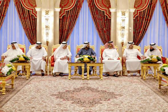 الامارات | محمد بن راشد يستقبل حاكم أم القيوين في قصر زعبيل ويتبادلان التهاني بشهر رمضان