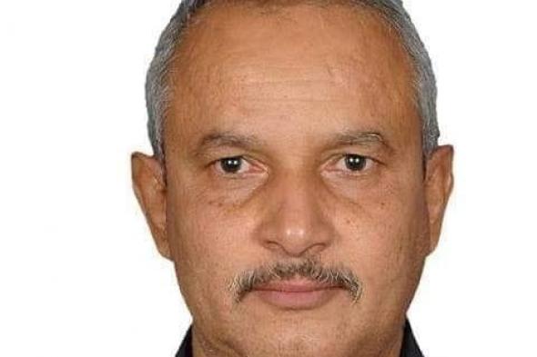 خشية التعرف على سبب الوفاة.. - مليشيا الحوثي تفرج عن جثمان التربوي "الحكيمي" شريطة عدم عرضه على طبيب شرعي