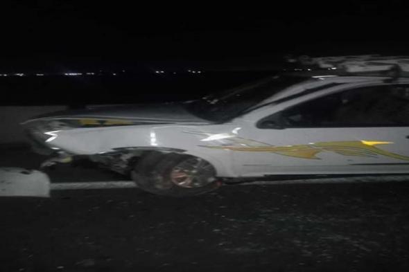 إصابة 10 عمال في انقلاب سيارة ربع نقل بطريق الكريمات