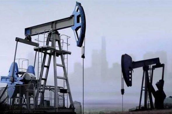 النفط يصعد مع مراهنة المستثمرين على قلة الإمدادات