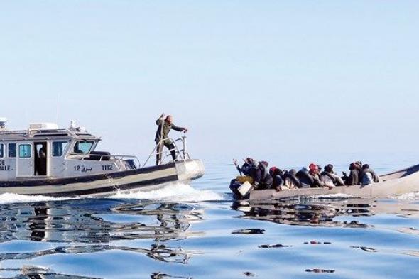 تونس.. إحباط 3 عمليات تهريب مهاجرين وإنقاذ 50 شخصاً