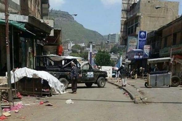 إب.. مسلحون يهاجمون قيادي أمني في مليشيا الحوثي وإصابة أحد مرافقيه
