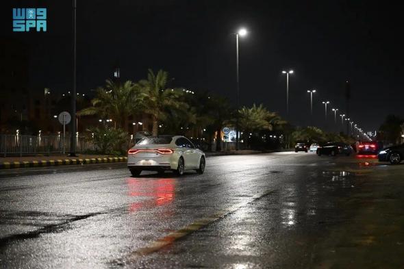 السعودية | أمطار خفيفة على المدينة المنورة