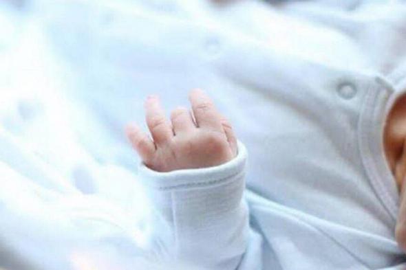الامارات | 3 سنوات سجن لأردنية باعت طفلتها الرضيعة بـ 2000 دينار