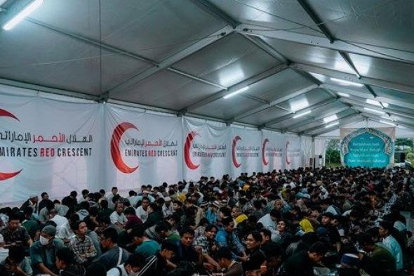 «الهلال الأحمر» يرفع عدد وجبات إفطار الصائم لزوار مسجد الشيخ زايد في إندونيسيا إلى 12 ألفاً يومياً