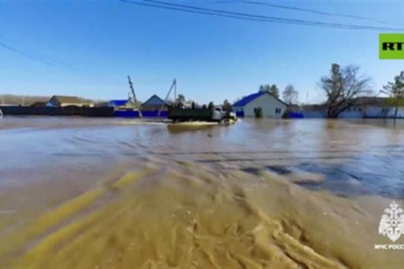روسيا.. الفيضانات تغمر أكثر من عشرة آلاف منزل بمقاطعة أورينبورج