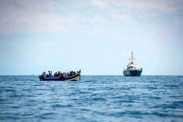 فقدان 5 بحارة ونجاة واحد بعد غرق سفينتهم بموريتانيا