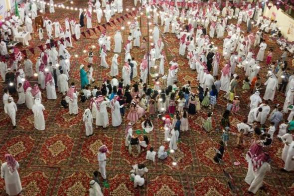 السعودية | 10 لقاءات معايدة في ثاني أيام العيد بأحياء المدينة المنورة
