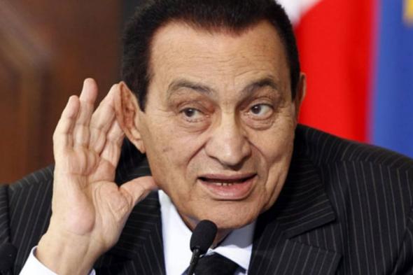 شاهد .. الرئيس الراحل مبارك يظهر في الهند… ما القصة؟ (فيديو)
