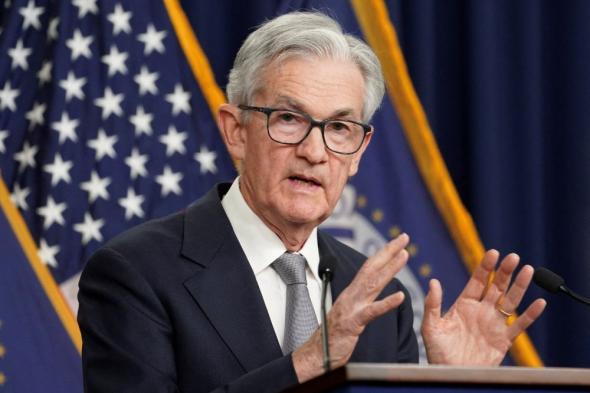 مع ارتفاع التضخم.. باول يلمح إلى تأجيل بدء خفض الفائدة الأمريكية